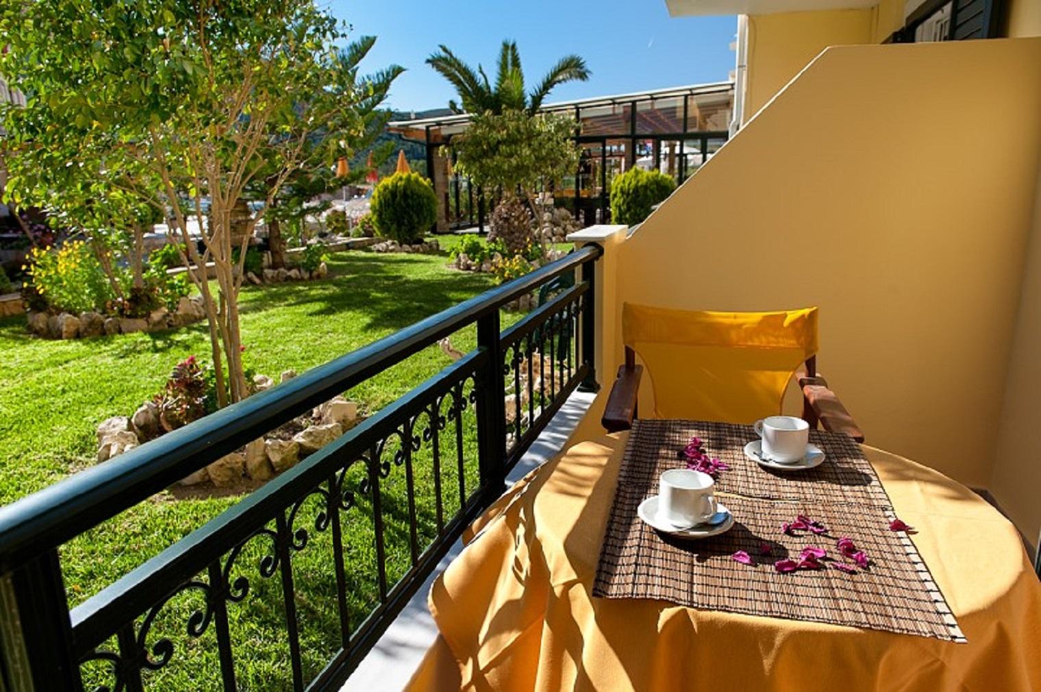 Clio Hotel Алікес Екстер'єр фото